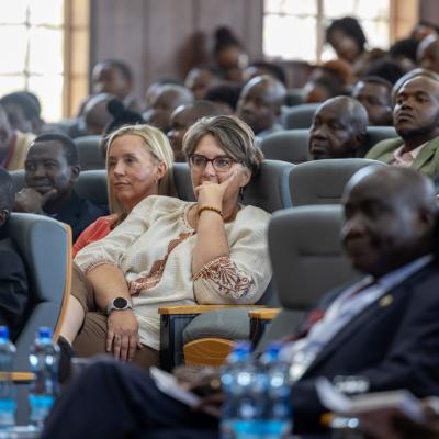 Public Lecture 20